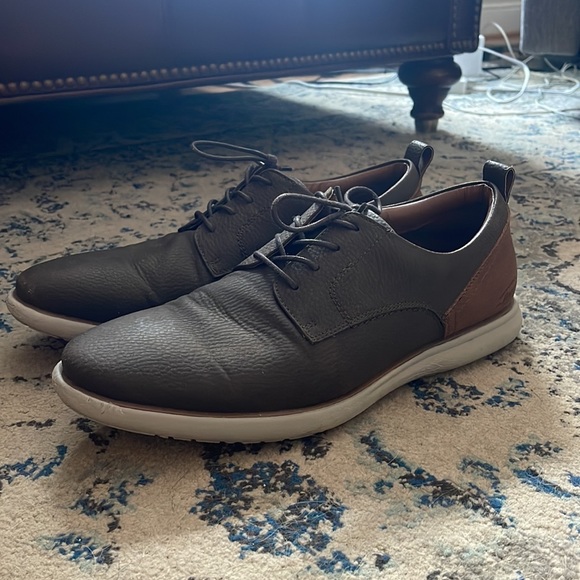 G.H. Bass and Co Casual Shoes Size 13 - Picture 2 of 3